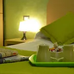 Apartrooms76