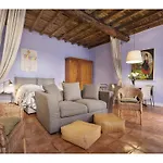 Apartment Via Farina