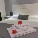 Arts & Rooms