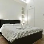 Campo De\' Fiori Brand New Apartment
