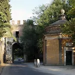 Porta Latina Apartment