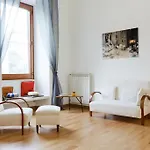 Cola Di Rienzo 28