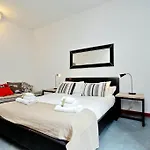 Cozy Apartment Fabia 300 Mt From Colosseum