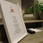 Roman Royal Rooms