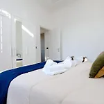 Piazza Capponi Apartment