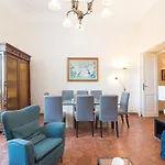 Rsh Lungotevere Apartments