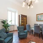 Rsh Lungotevere Apartments