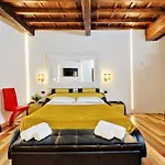 Hub Spagna Guest House
