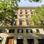 Cesi Large Apartment In Prati