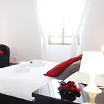 Rhome Away Trastevere - Saffi
