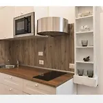 Roxy\'S Home In Rome