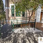 Villa Aurora
