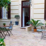 B&B Domus Aurea