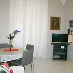 Montebello Apartment - Termini Station