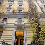 Dona\'S Luxury House