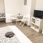 Post-It Guesthouse