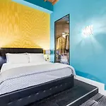 The French Suites By Oneup Hospitality