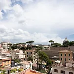 Lilli Vatican White Domus