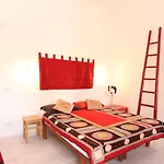 Pellegrino Apartment