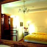 Via Giulia Apartment