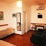 Lt Rooms