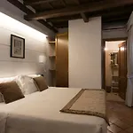 Jr Suites