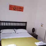 Meltin\' Rome Guest House