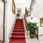 Hotel Sant\'Angelo