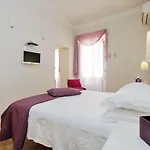Guest House Amaranto Romano