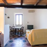 Sunny Apartment Navona Square