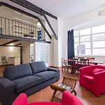 Rsh Trevi Fountain Apartments