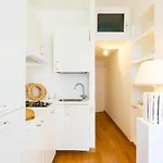 Spanish Step Nest Luxury