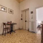 Colosseo Cozy Apartment