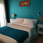 S. Caruso Rooms