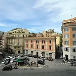 Rome Luxury House - The House