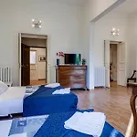Otium Mecenatis Apartments