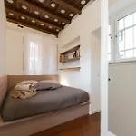 Panieri - Trastevere Apartment