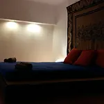 Costantinahouse