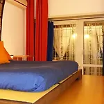 Costantinahouse