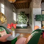 Palm Suites - Small Luxury Hotels Of The World