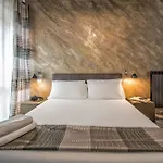 Navona Jacuzzi Rooms