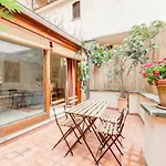 Al Portico 39 Apartment With Terrace