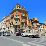 Santa Alfonso Suite