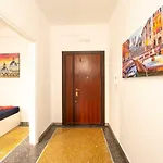 Traveller\'S Home In Gourmet District Near Center!