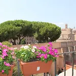 Attico Al Colosseo Con Vista