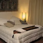 Loft con giardino in zona Appia Antica