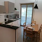 Chroma Italy - Doctor House
