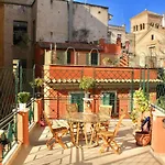 Santa Prassede Rooftop Terrace Studio