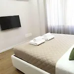 T&T Luxury Home Rome Int 4