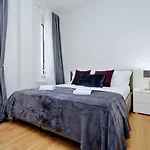 Modern Apartment Quirina